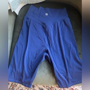 BuffBunny 8” Blue Biker Shorts Size M